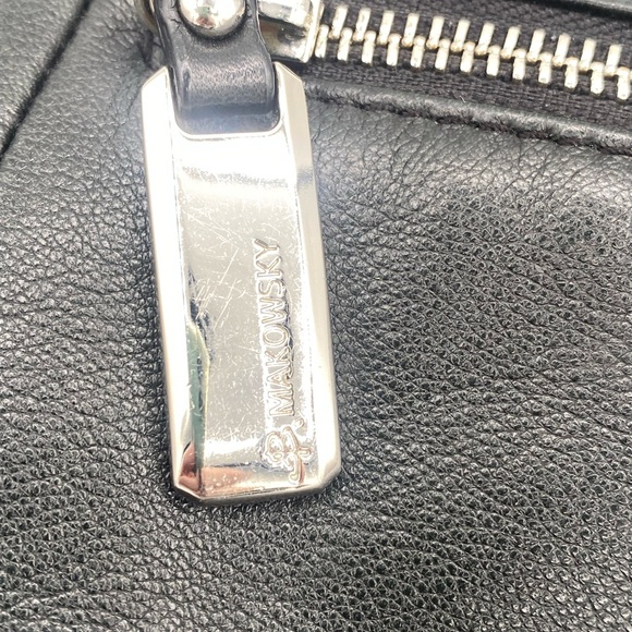 B. Makowsky Black Leather Shoulder Bag - Picture 7 of 11